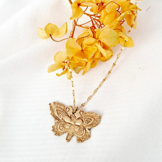 Collier Aponi bronze doré