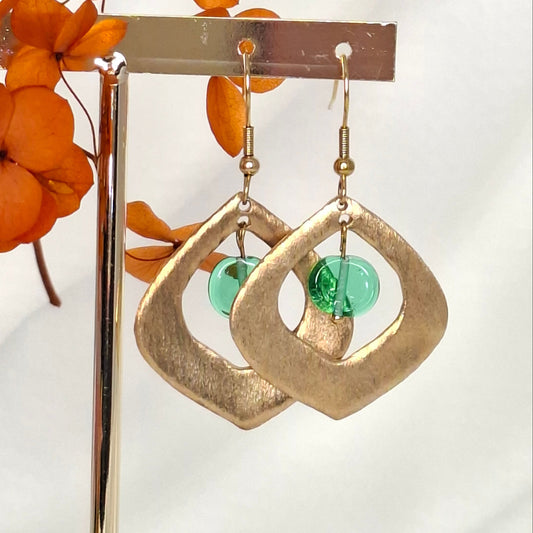 Boucles d'oreilles Soa bronze doré