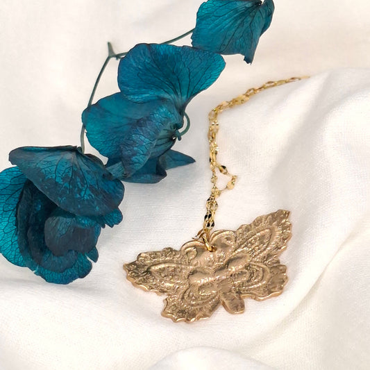 Collier Aponi bronze doré
