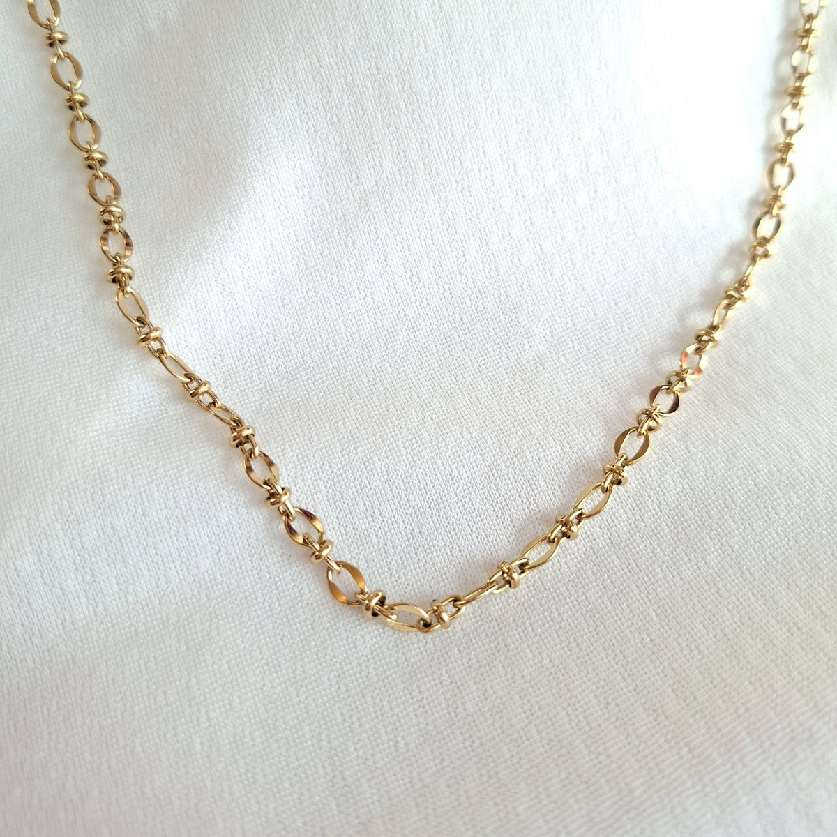 Collier Callie