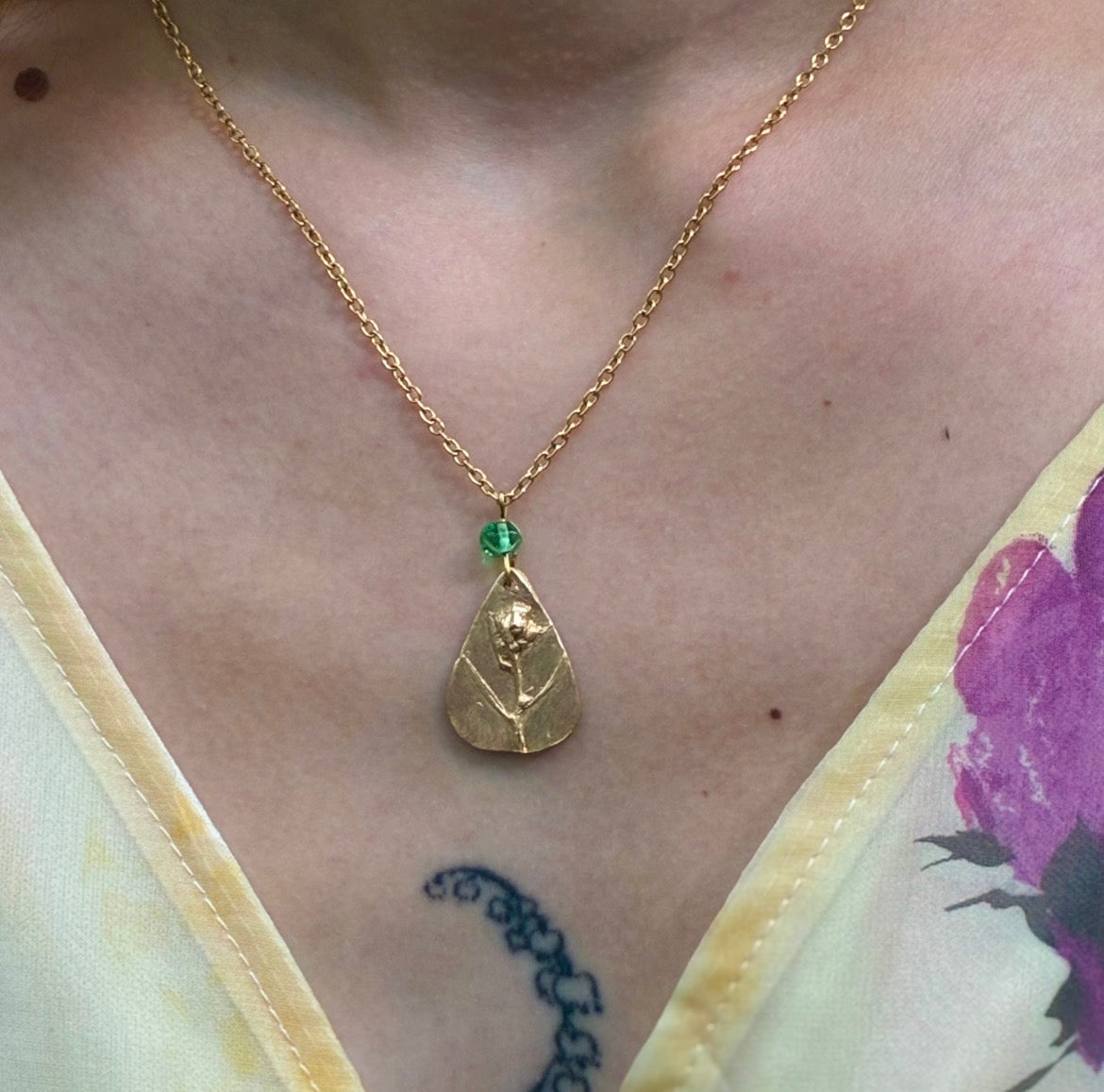 Collier Melody bourgeon bronze doré