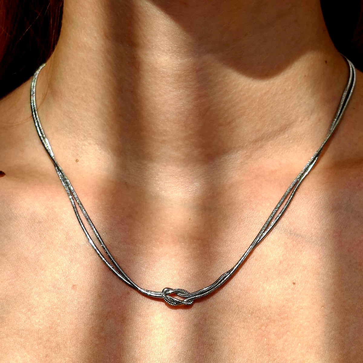 Collier Ina