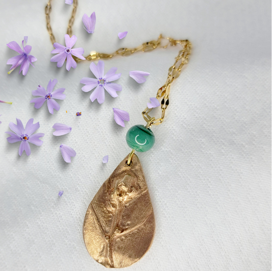 Collier Mei bronze doré